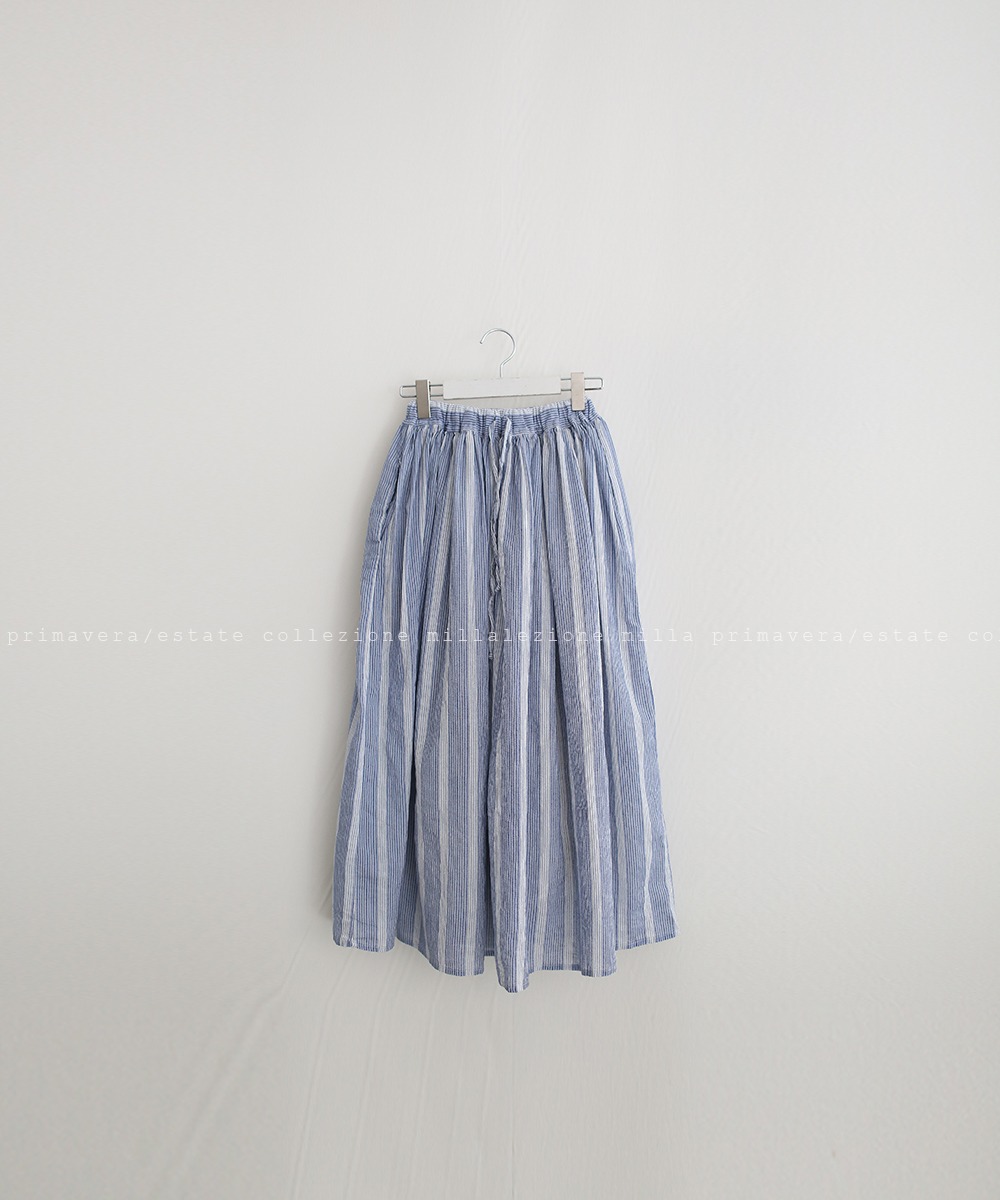N°052 skirt