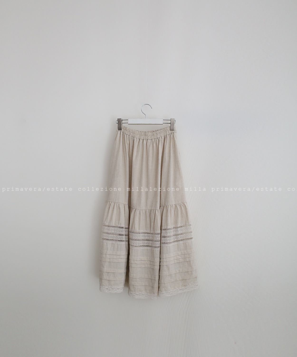 N°022 skirt