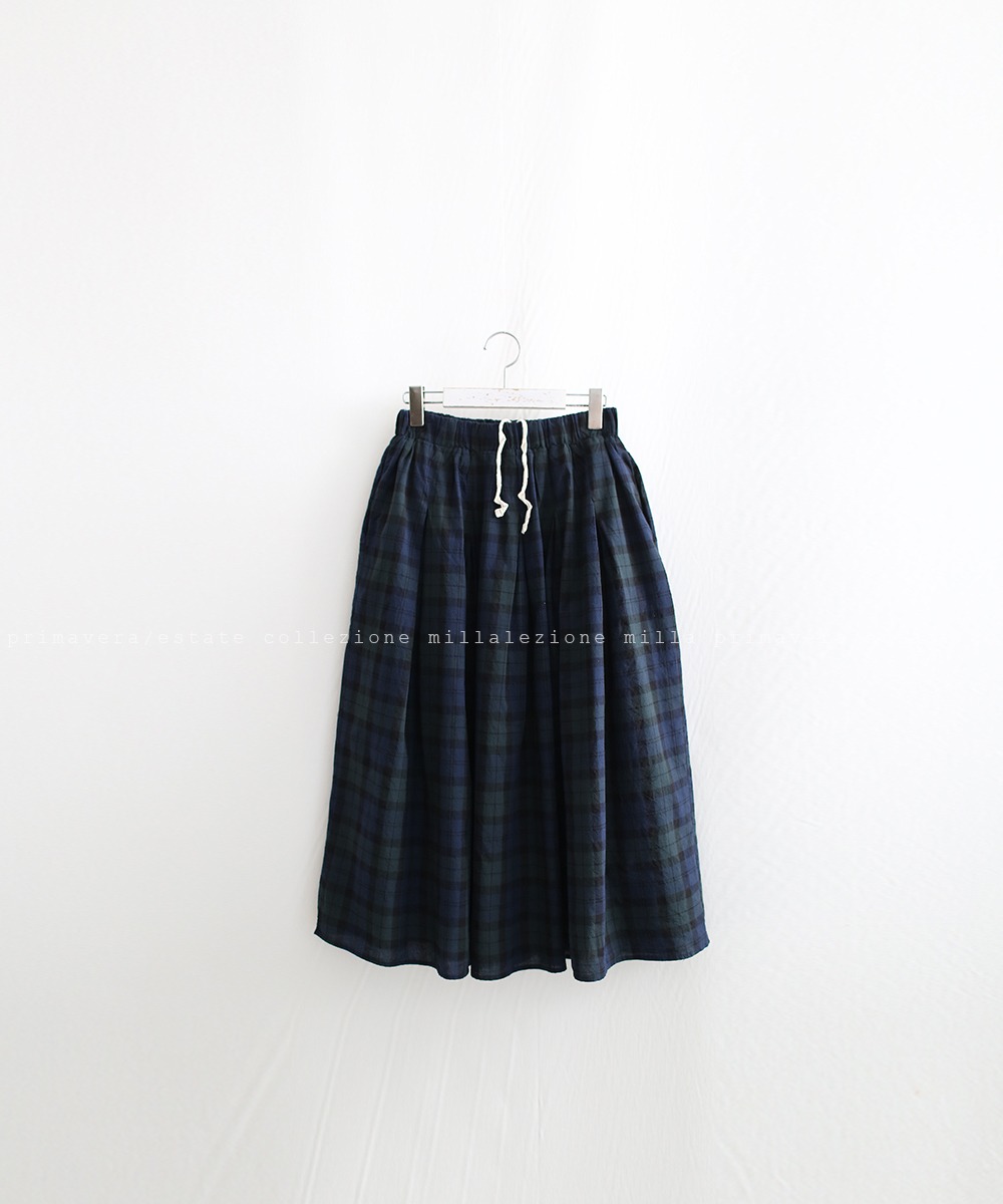 N°035 skirt